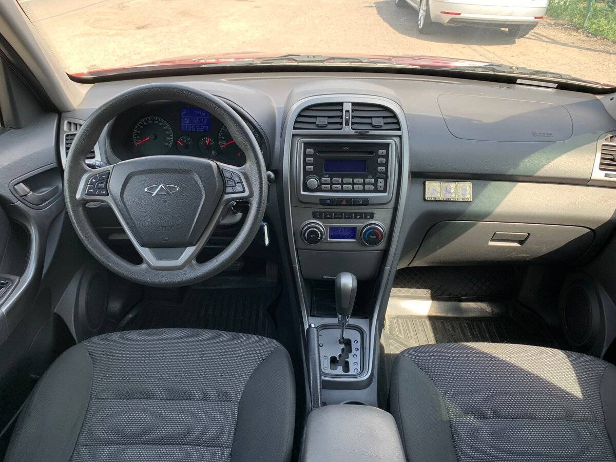 Chery Tiggo (T11) с пробегом — 2014 год. Фото: #14