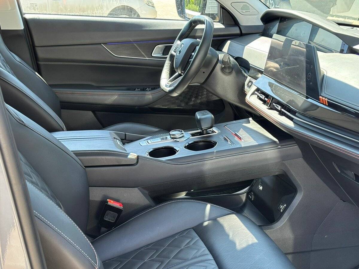 Changan UNI-K с пробегом — 2023 год. Фото: #7