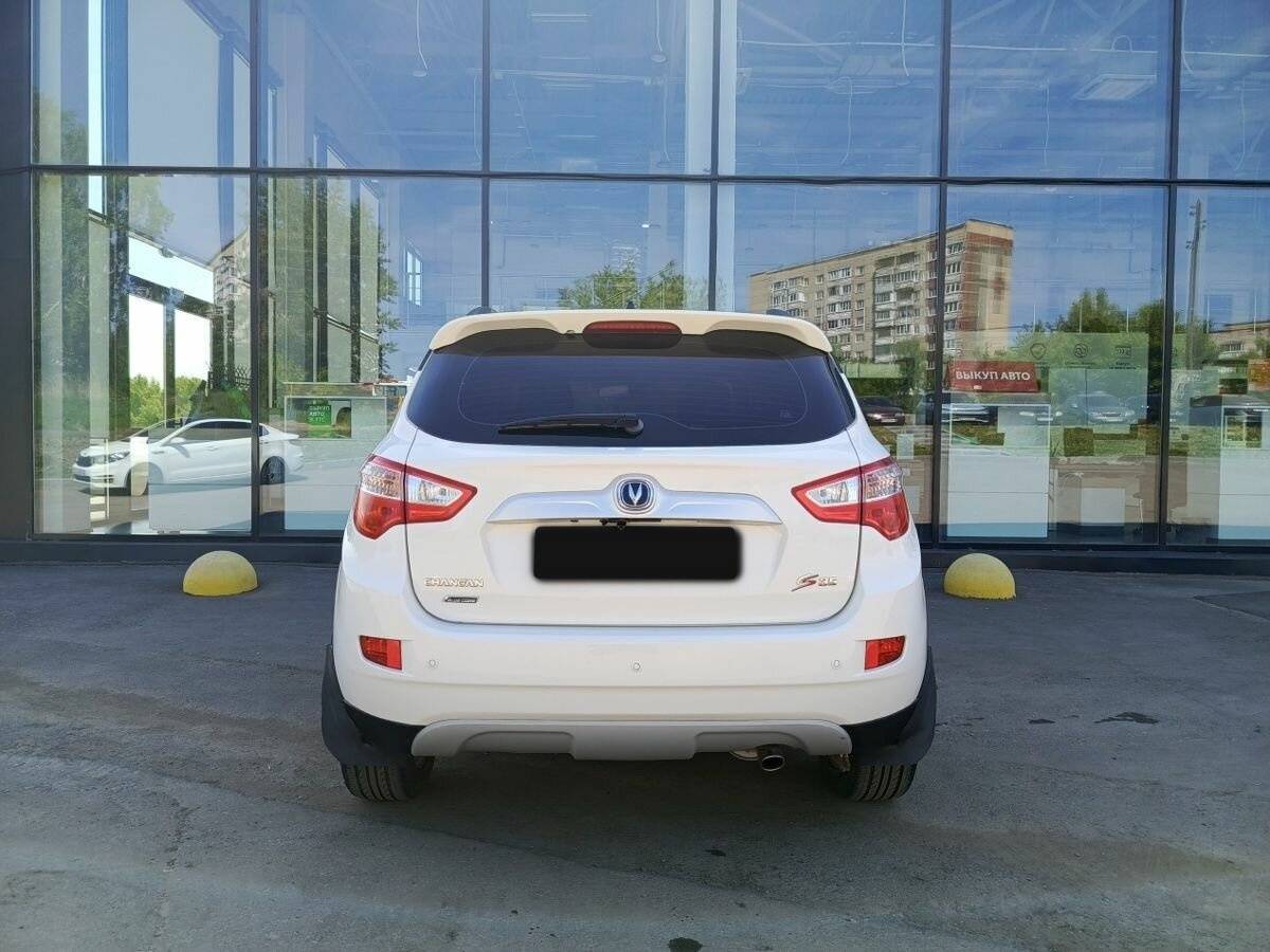 Changan CS35 с пробегом — 2016 год. Фото: #5