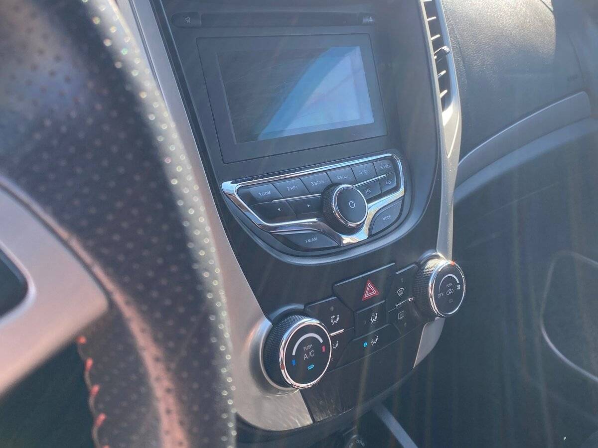 Changan CS35 с пробегом — 2014 год. Фото: #12