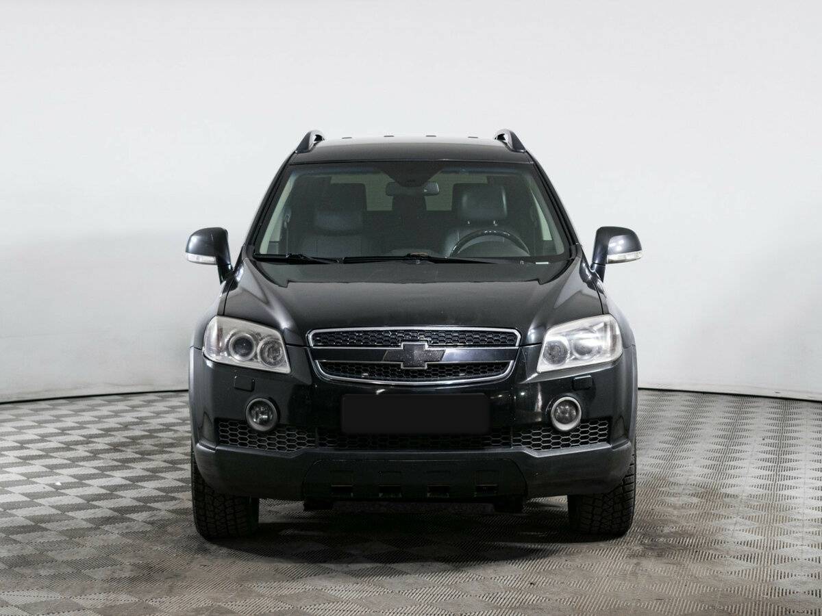Chevrolet Captiva с пробегом — 2008 год. Фото: #1