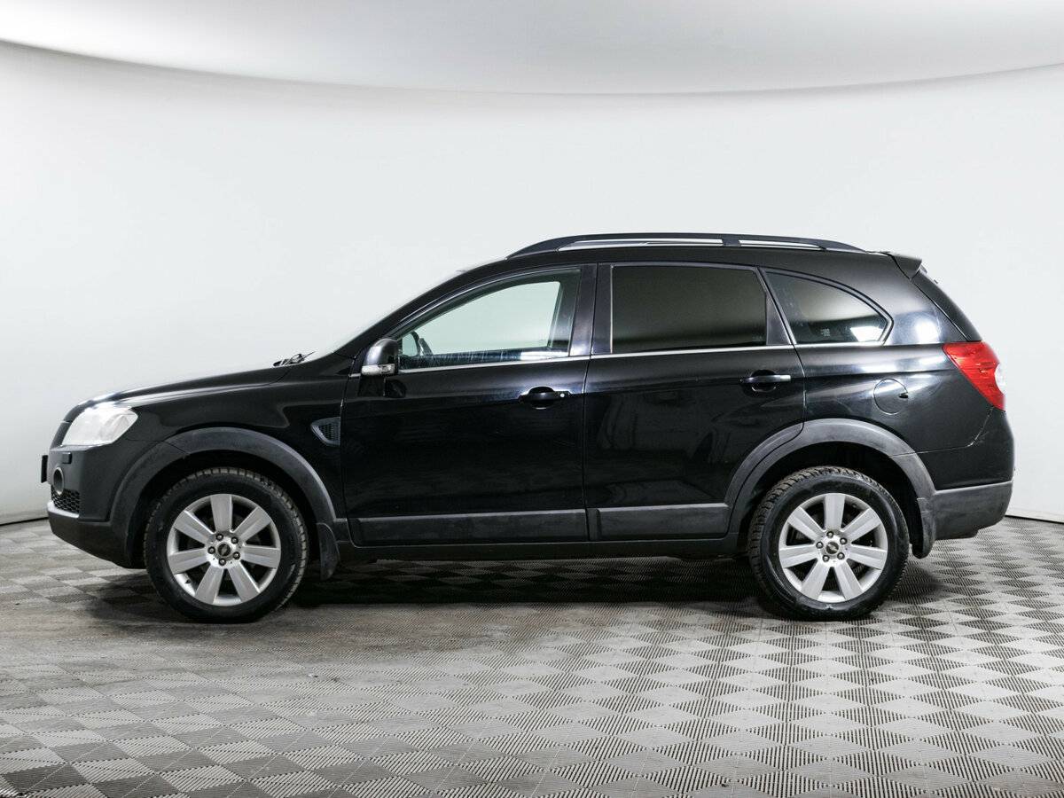 Chevrolet Captiva с пробегом — 2008 год. Фото: #7
