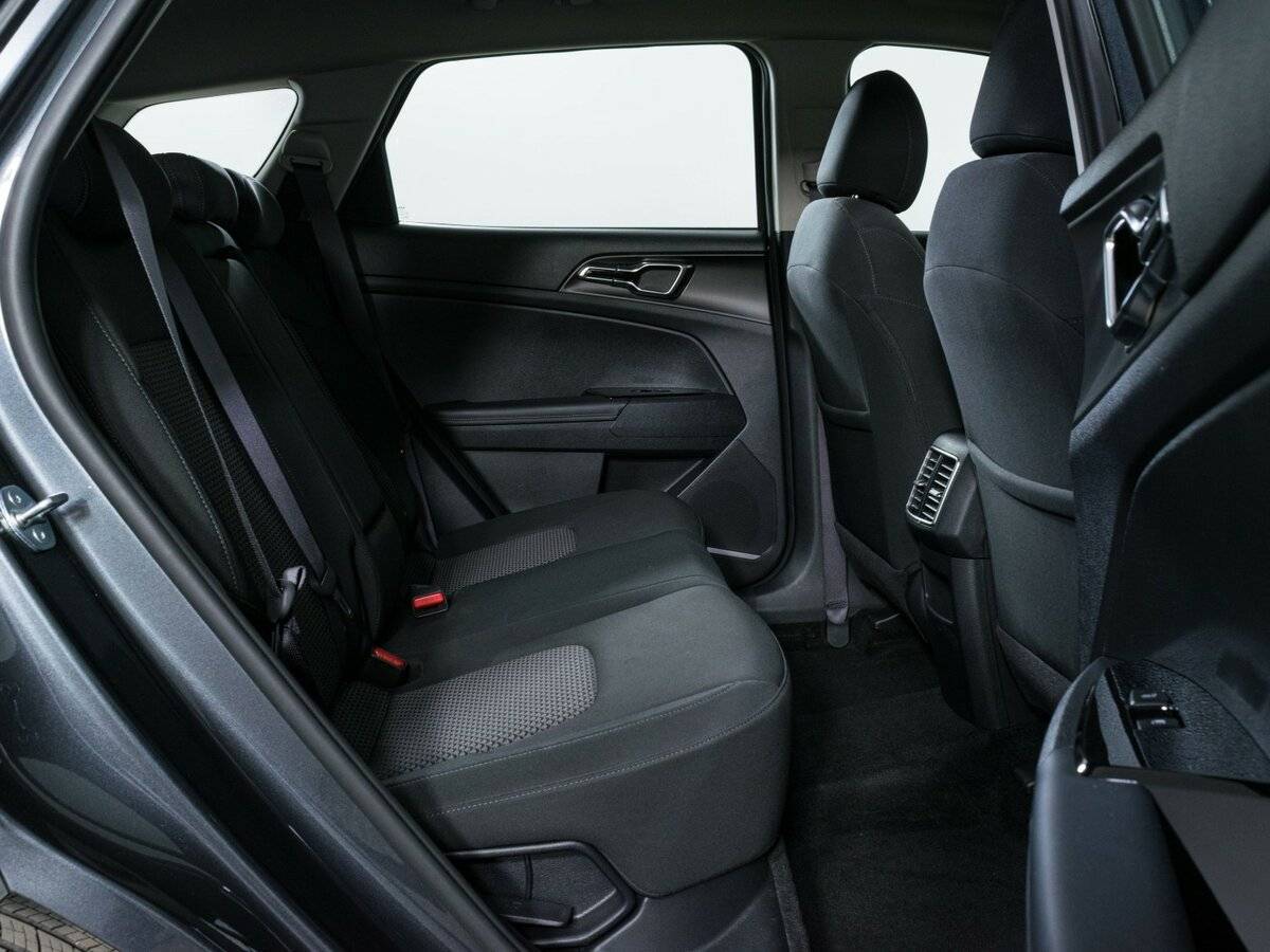 Kia Sportage с пробегом — 2023 год. Фото: #11