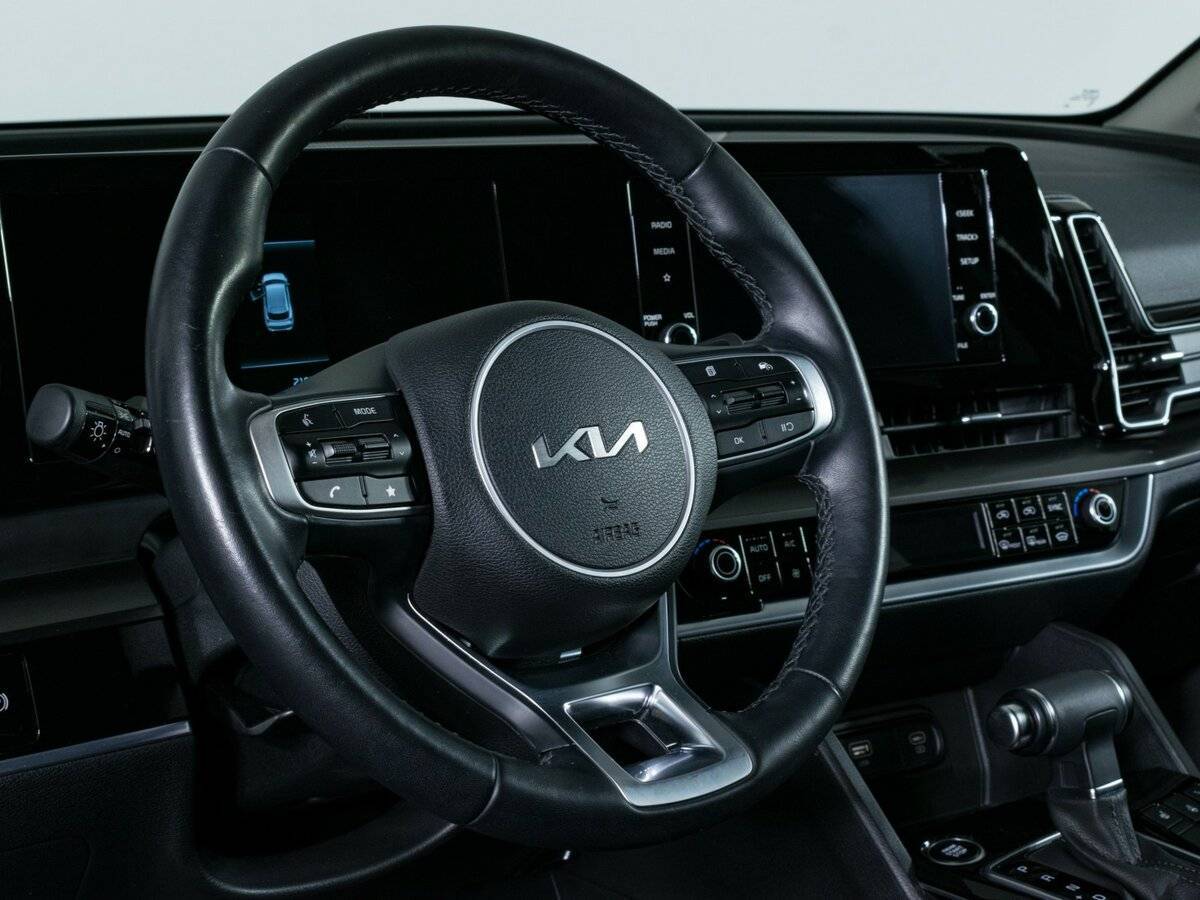 Kia Sportage с пробегом — 2023 год. Фото: #13