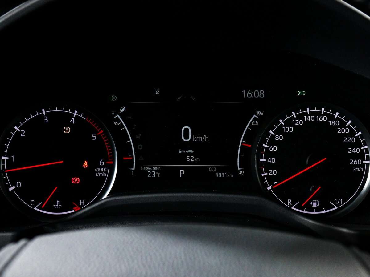 Toyota Land Cruiser с пробегом — 2022 год. Фото: #7