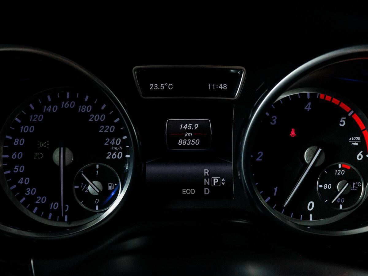 Mercedes-Benz M-Класс с пробегом — 2015 год. Фото: #7