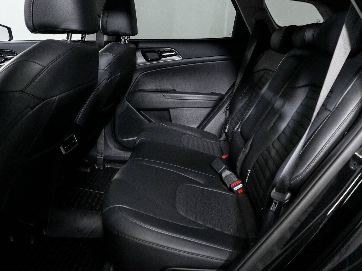 Kia Sportage с пробегом — 2023 год. Фото: #8