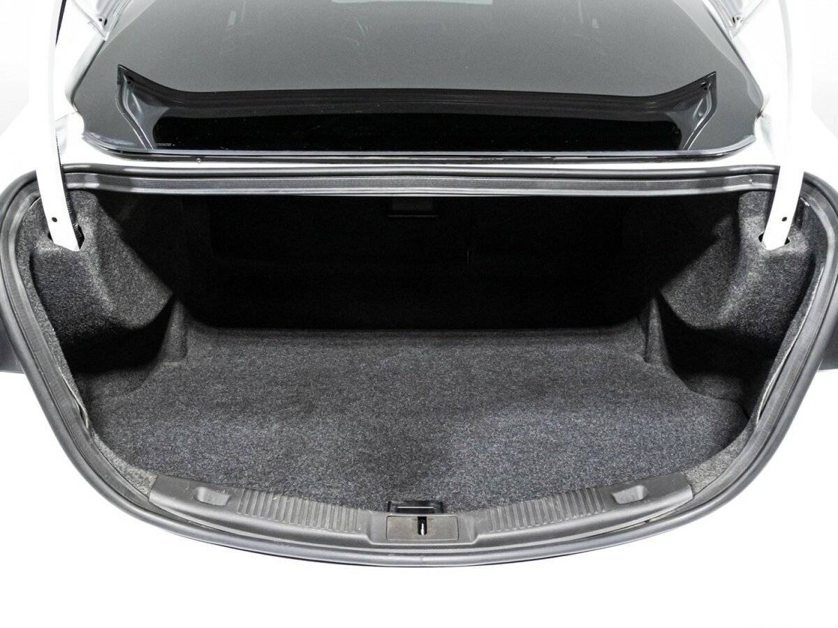 Ford Mondeo с пробегом — 2015 год. Фото: #17