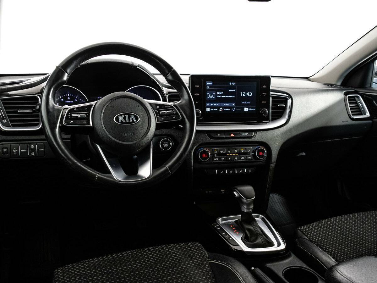 Kia Ceed с пробегом — 2020 год. Фото: #10