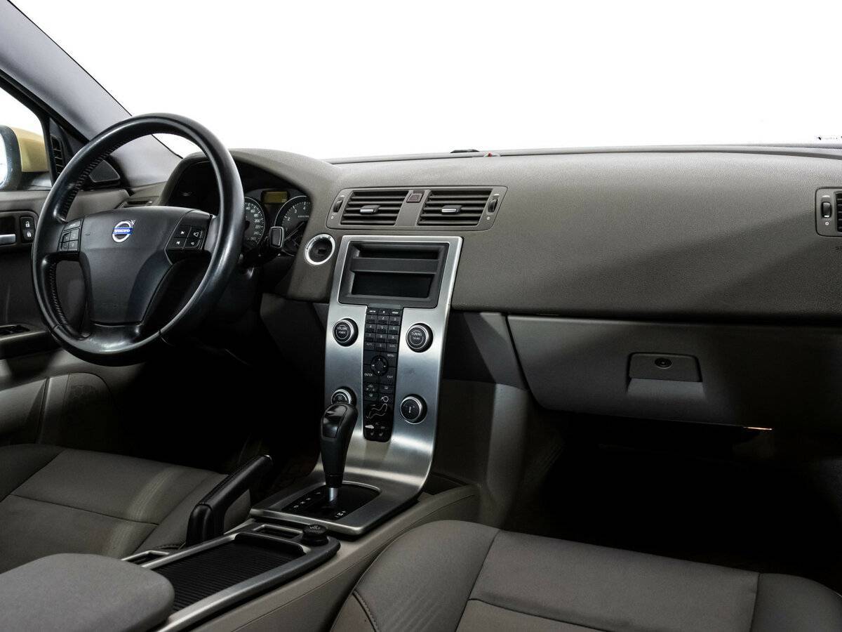 Volvo S40 с пробегом — 2007 год. Фото: #8