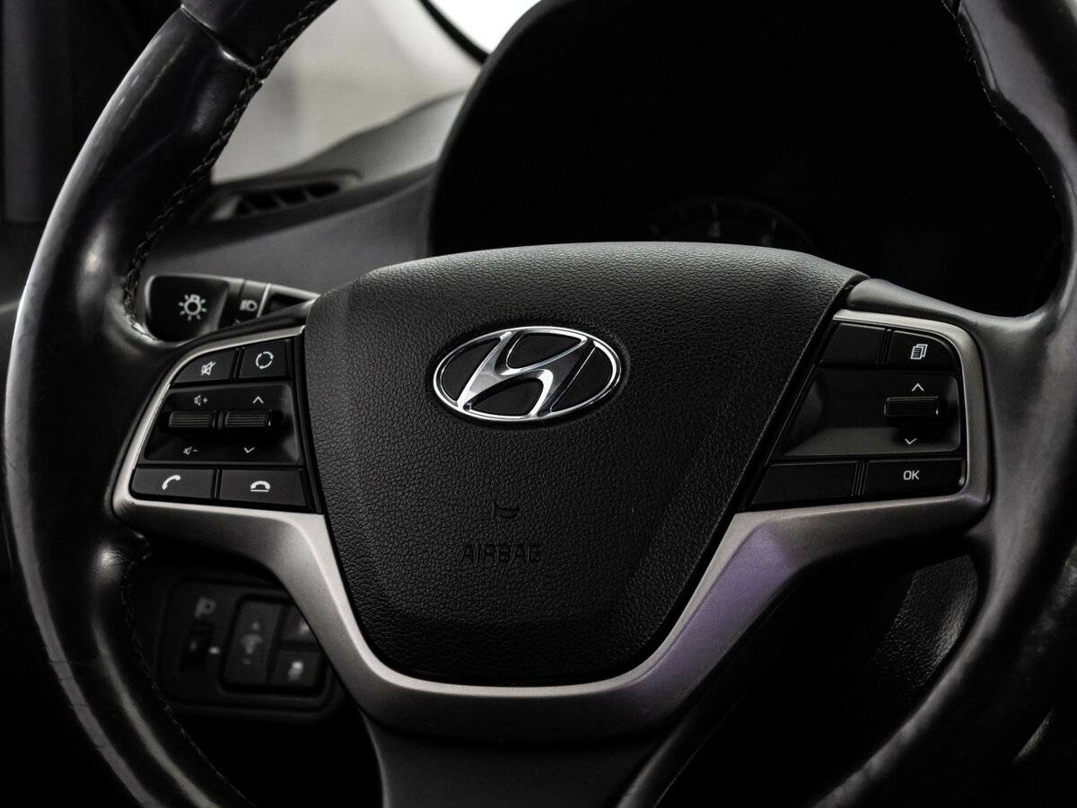 Hyundai Solaris с пробегом — 2018 год. Фото: #9