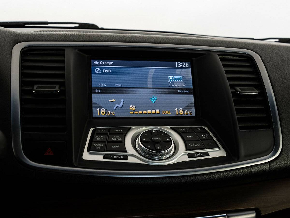 Nissan Teana с пробегом — 2010 год. Фото: #15