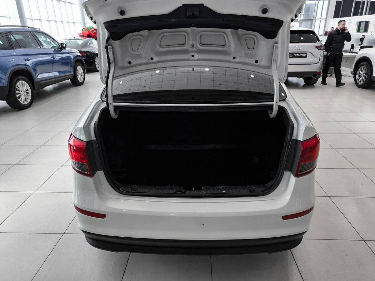 Kia Rio с пробегом — 2016 год. Фото: #9