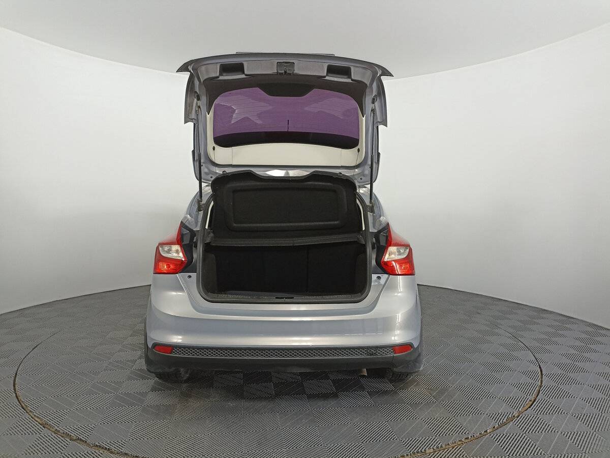 Ford Focus с пробегом — 2013 год. Фото: #9