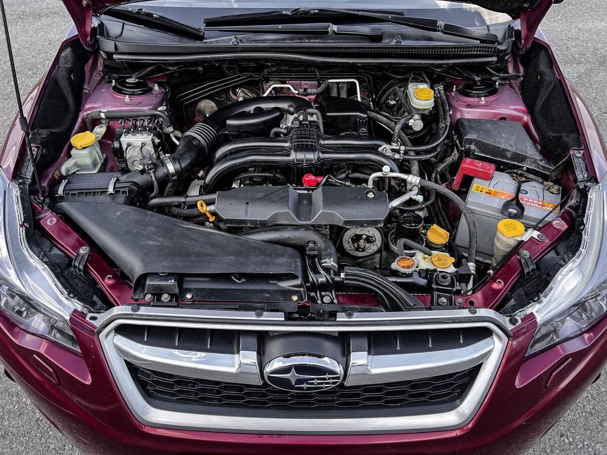 Subaru XV с пробегом — 2012 год. Фото: #8