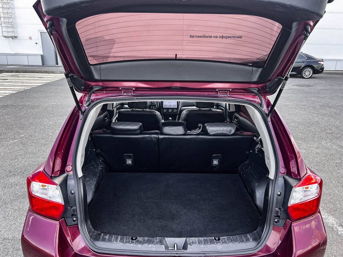 Subaru XV с пробегом — 2012 год. Фото: #9