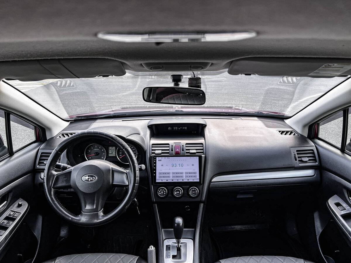 Subaru XV с пробегом — 2012 год. Фото: #13