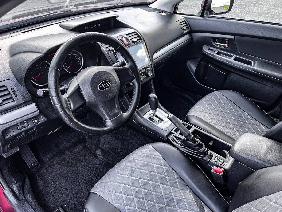 Subaru XV с пробегом — 2012 год. Фото: #15