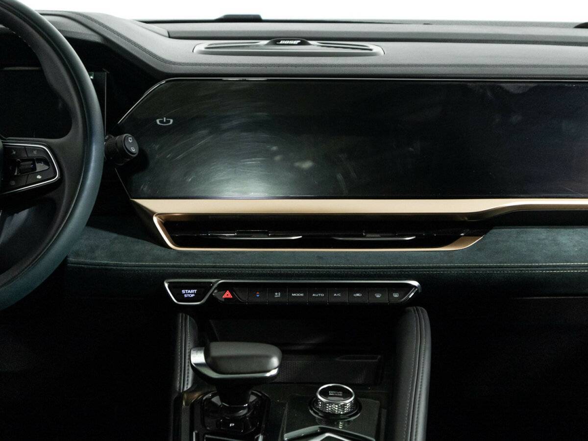 Geely Monjaro с пробегом — 2023 год. Фото: #13