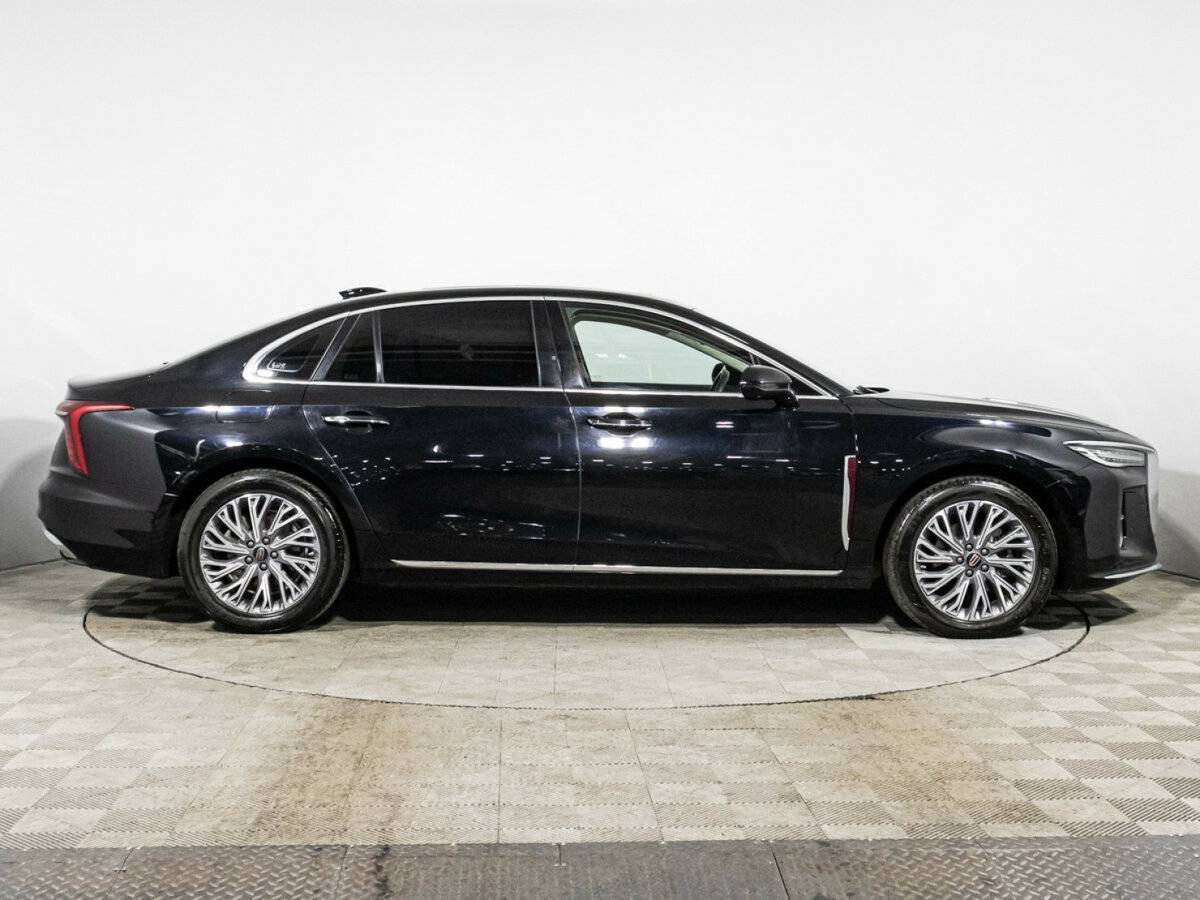 Hongqi H5 с пробегом — 2023 год. Фото: #3