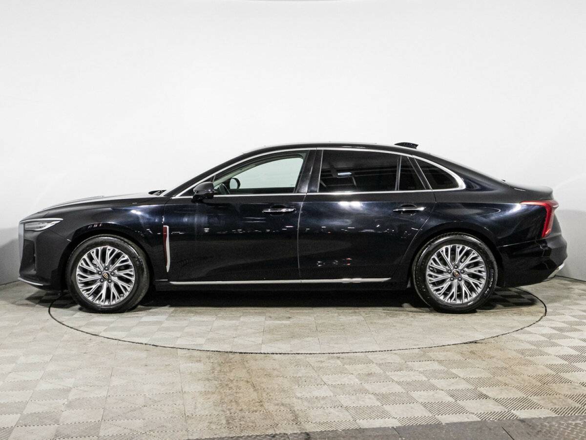 Hongqi H5 с пробегом — 2023 год. Фото: #7