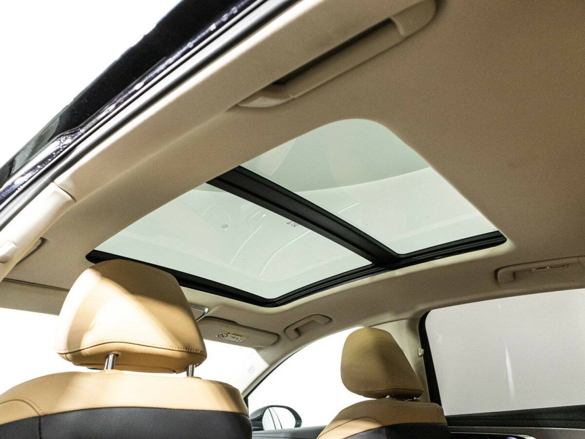 Hongqi H5 с пробегом — 2023 год. Фото: #15