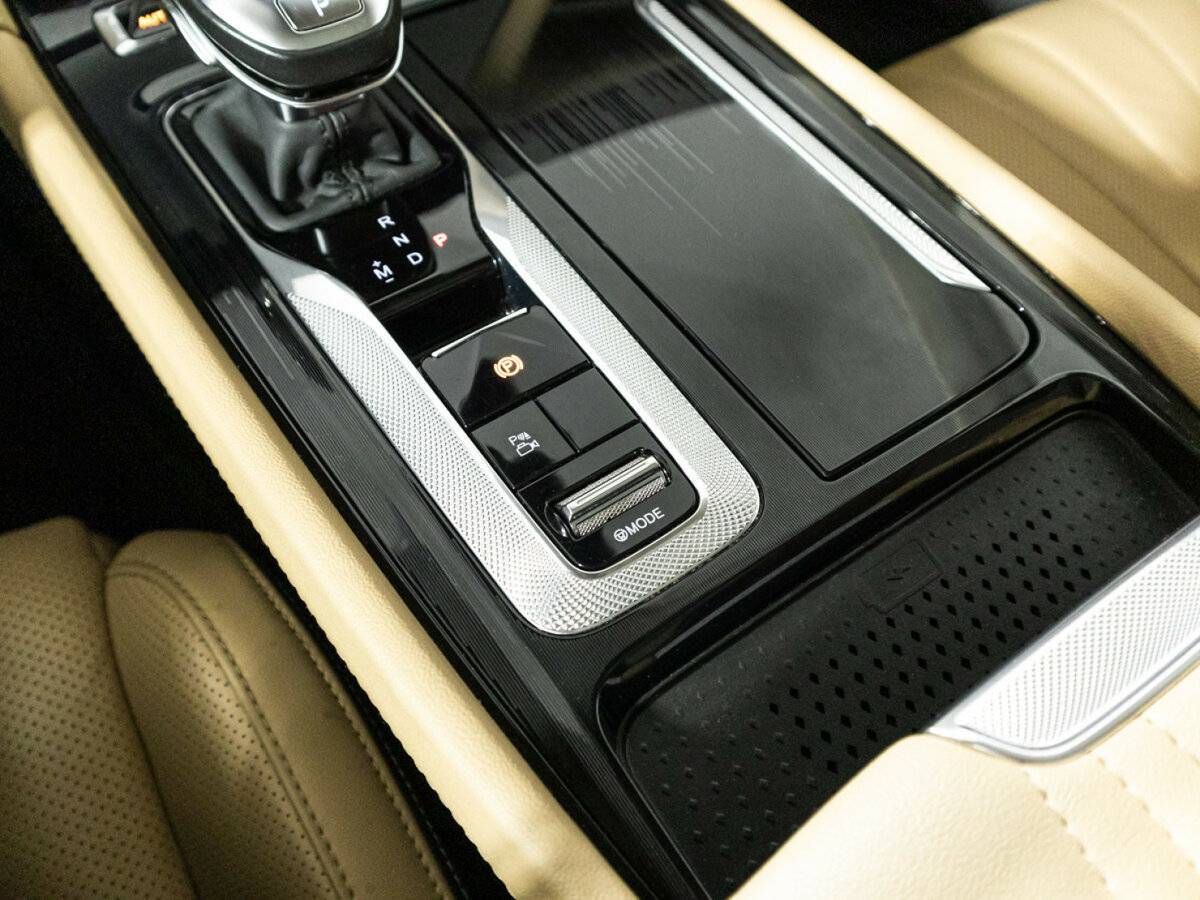 Hongqi H5 с пробегом — 2023 год. Фото: #20