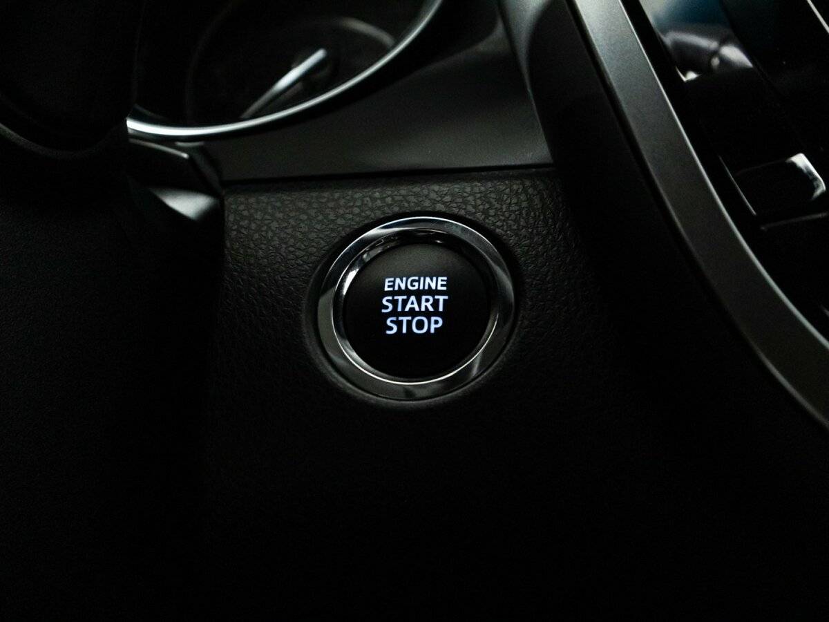 Toyota Camry с пробегом — 2022 год. Фото: #17