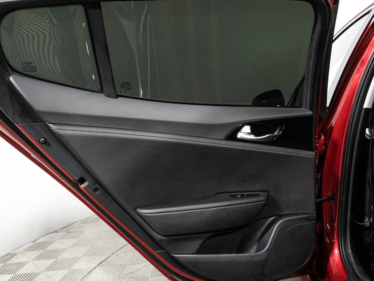 Kia Stinger с пробегом — 2022 год. Фото: #22