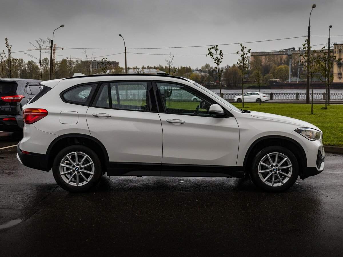 BMW X1 с пробегом — 2019 год. Фото: #3