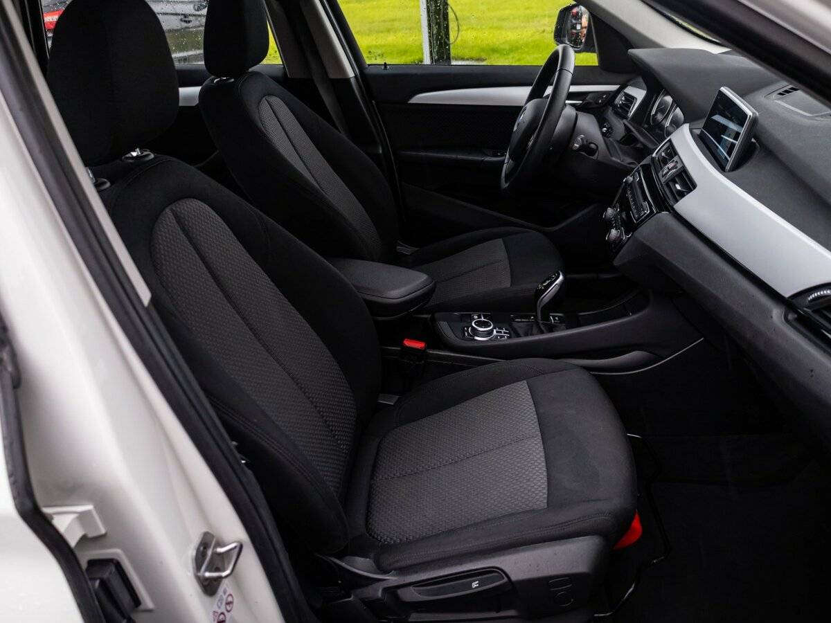 BMW X1 с пробегом — 2019 год. Фото: #9