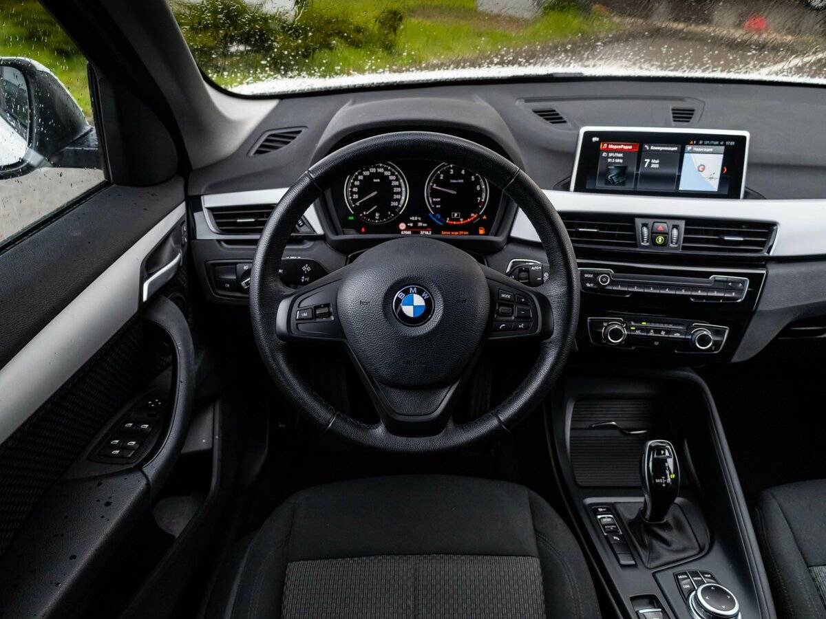 BMW X1 с пробегом — 2019 год. Фото: #12