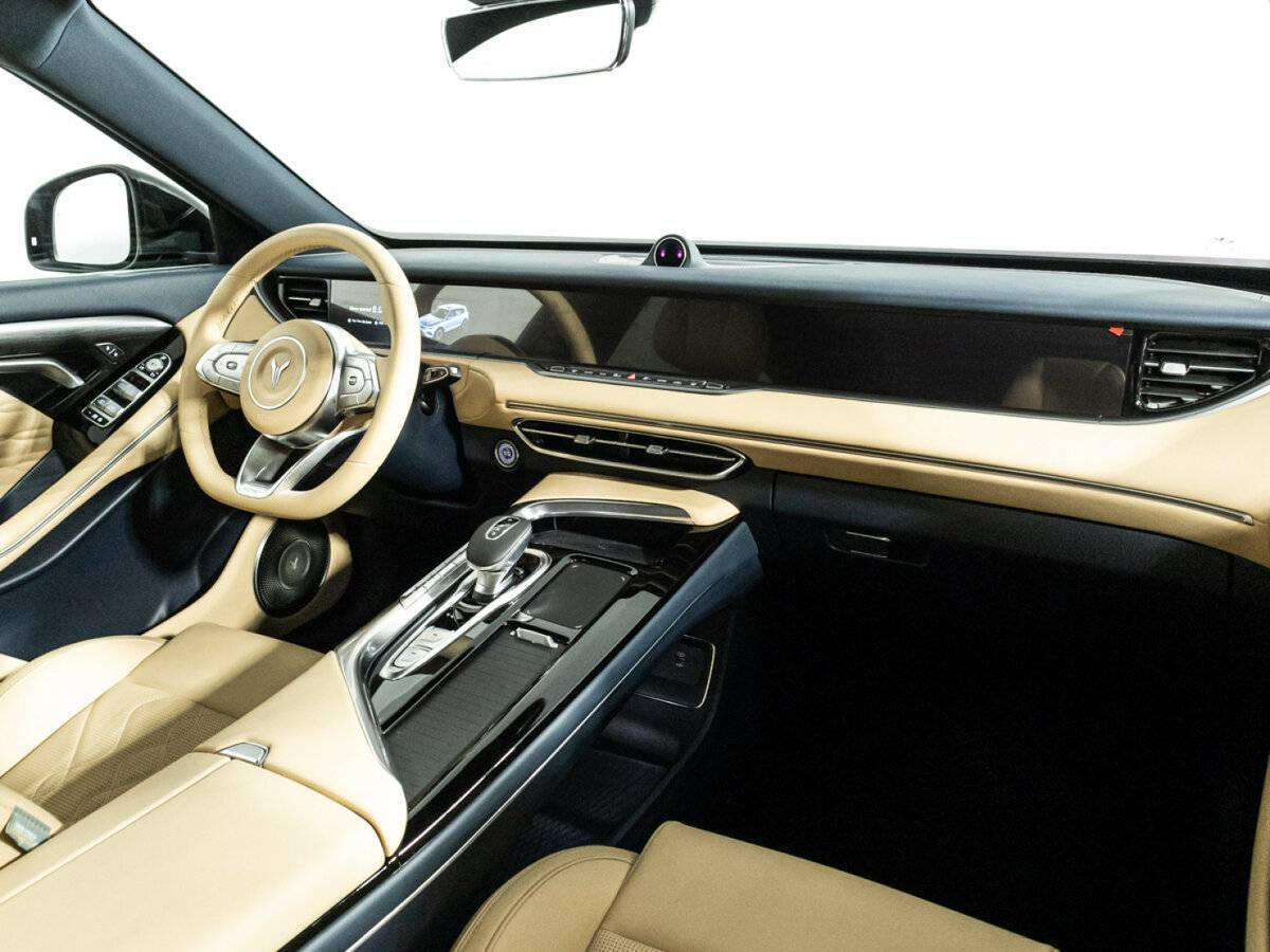 Voyah Free с пробегом — 2023 год. Фото: #8