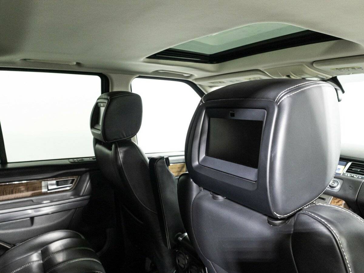 Land Rover Range Rover Sport с пробегом — 2010 год. Фото: #22