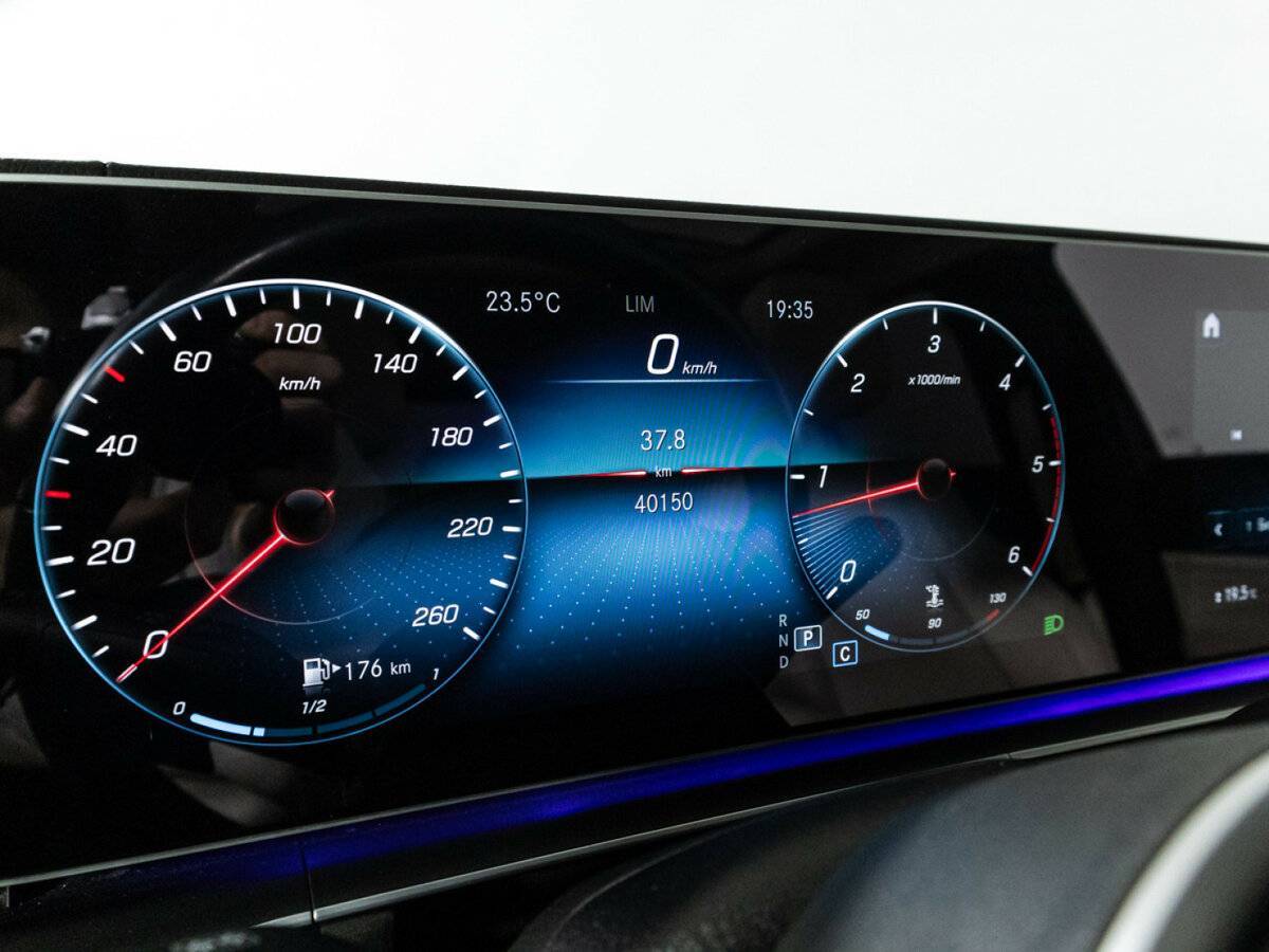 Mercedes-Benz GLE Coupe с пробегом — 2020 год. Фото: #9