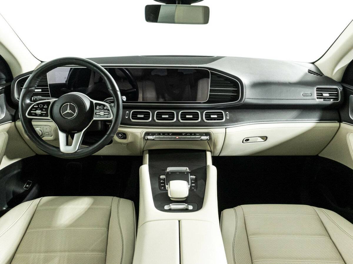 Mercedes-Benz GLE Coupe с пробегом — 2020 год. Фото: #10