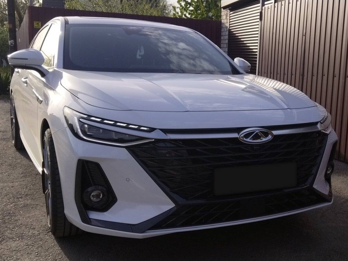 Chery Arrizo 8 с пробегом — 2023 год. Фото: #3