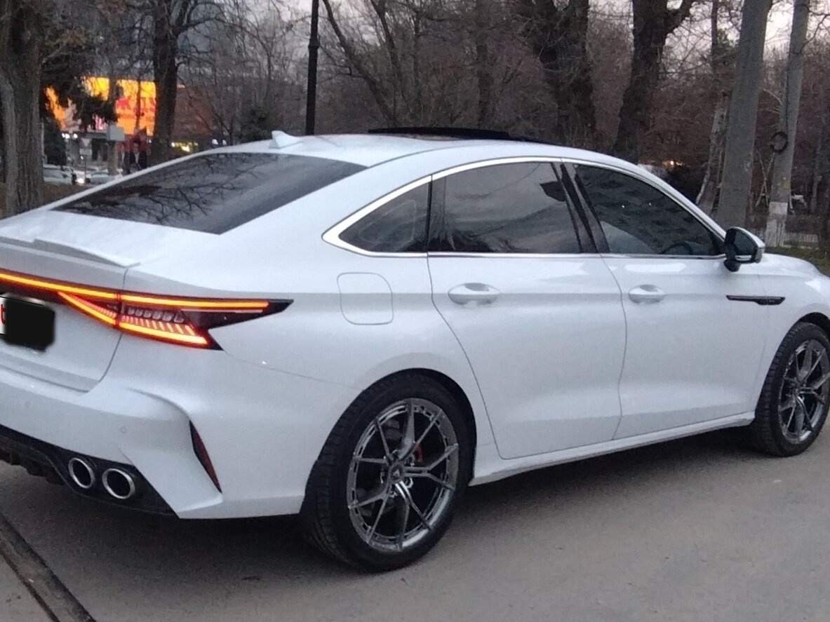 Chery Arrizo 8 с пробегом — 2023 год. Фото: #9