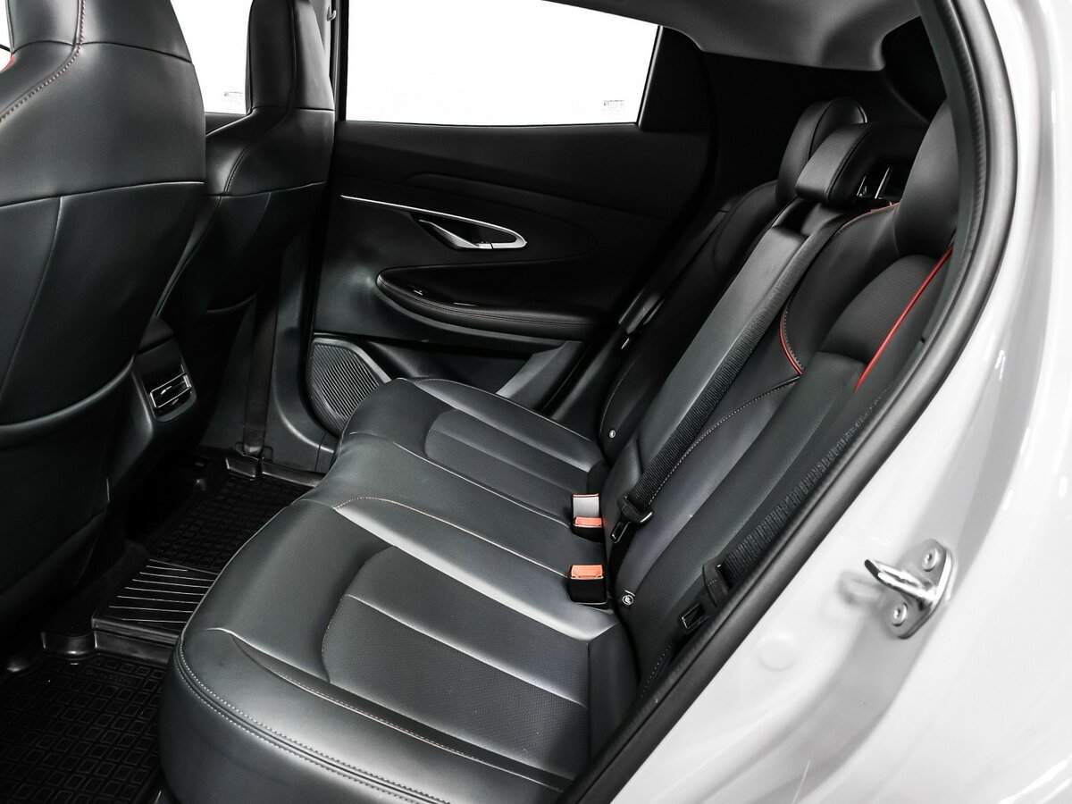 Changan UNI-T с пробегом — 2023 год. Фото: #13