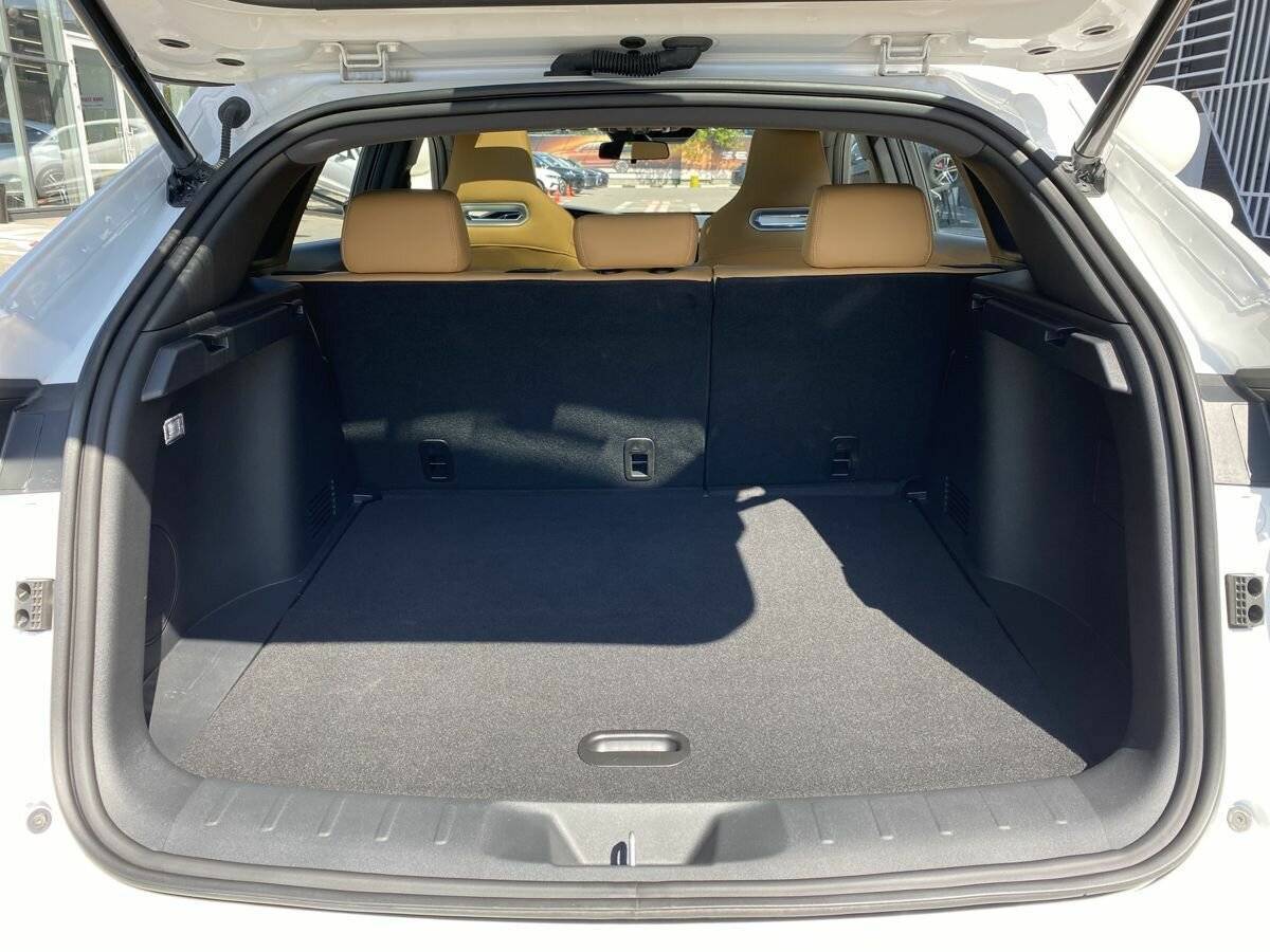 Changan UNI-K с пробегом — 2023 год. Фото: #18