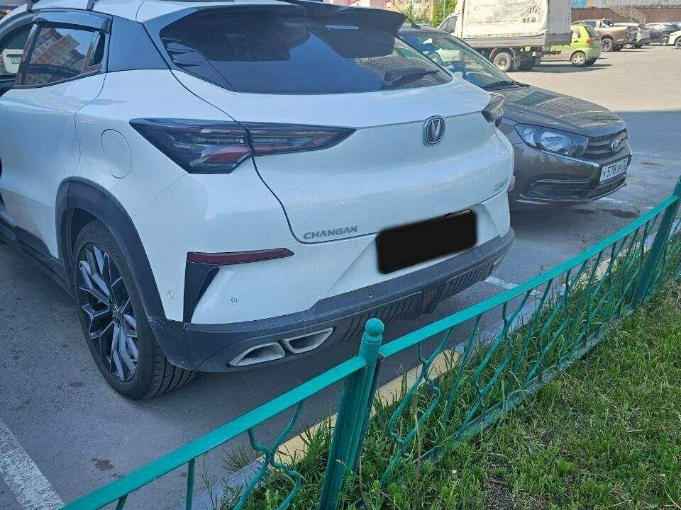 Changan UNI-T с пробегом — 2024 год. Фото: #1