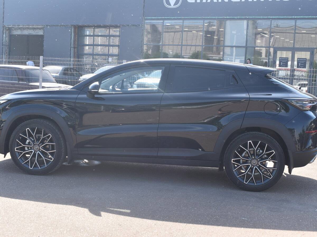 Changan UNI-T с пробегом — 2023 год. Фото: #3