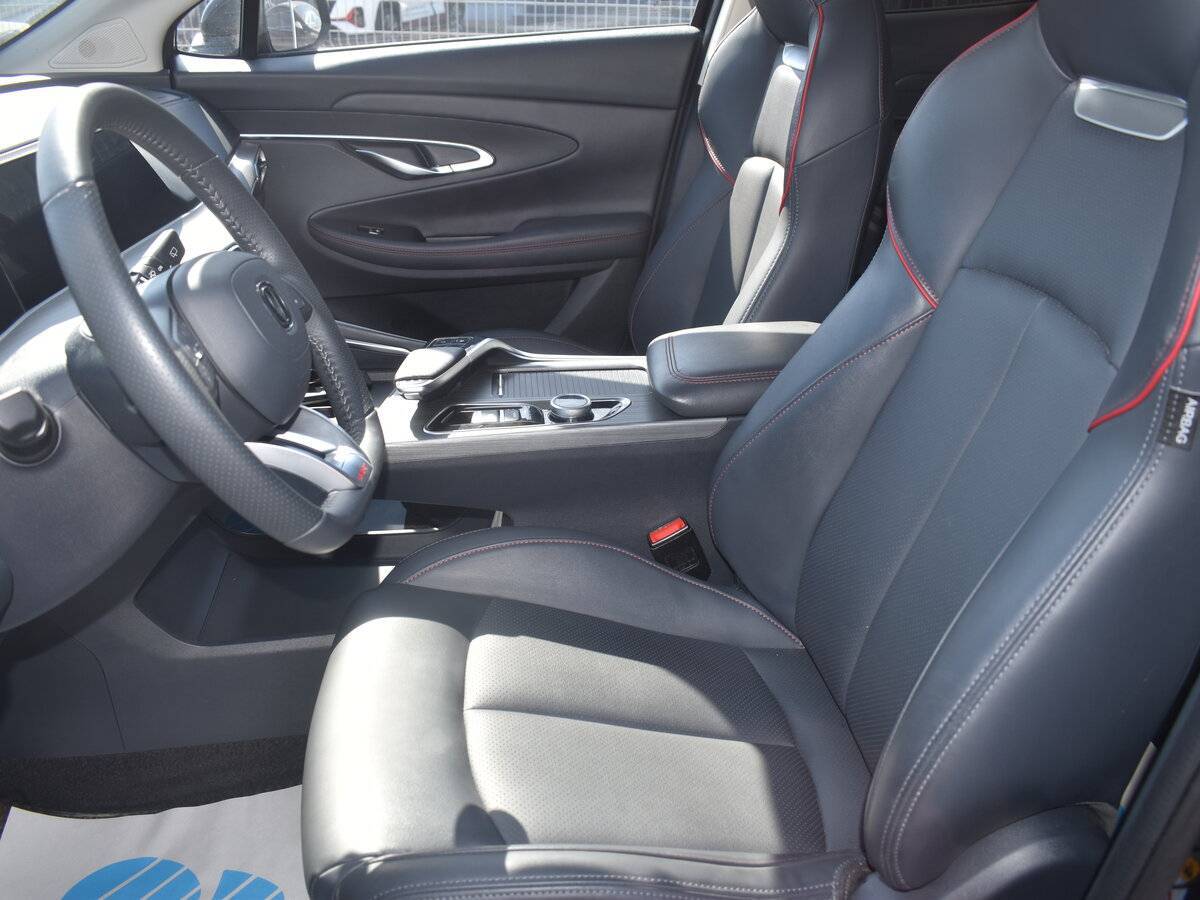 Changan UNI-T с пробегом — 2023 год. Фото: #9