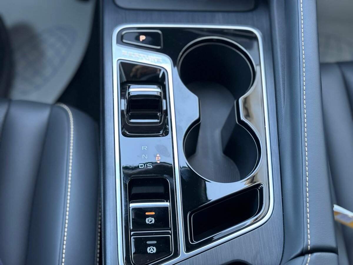 FAW Bestune B70 с пробегом — 2024 год. Фото: #23