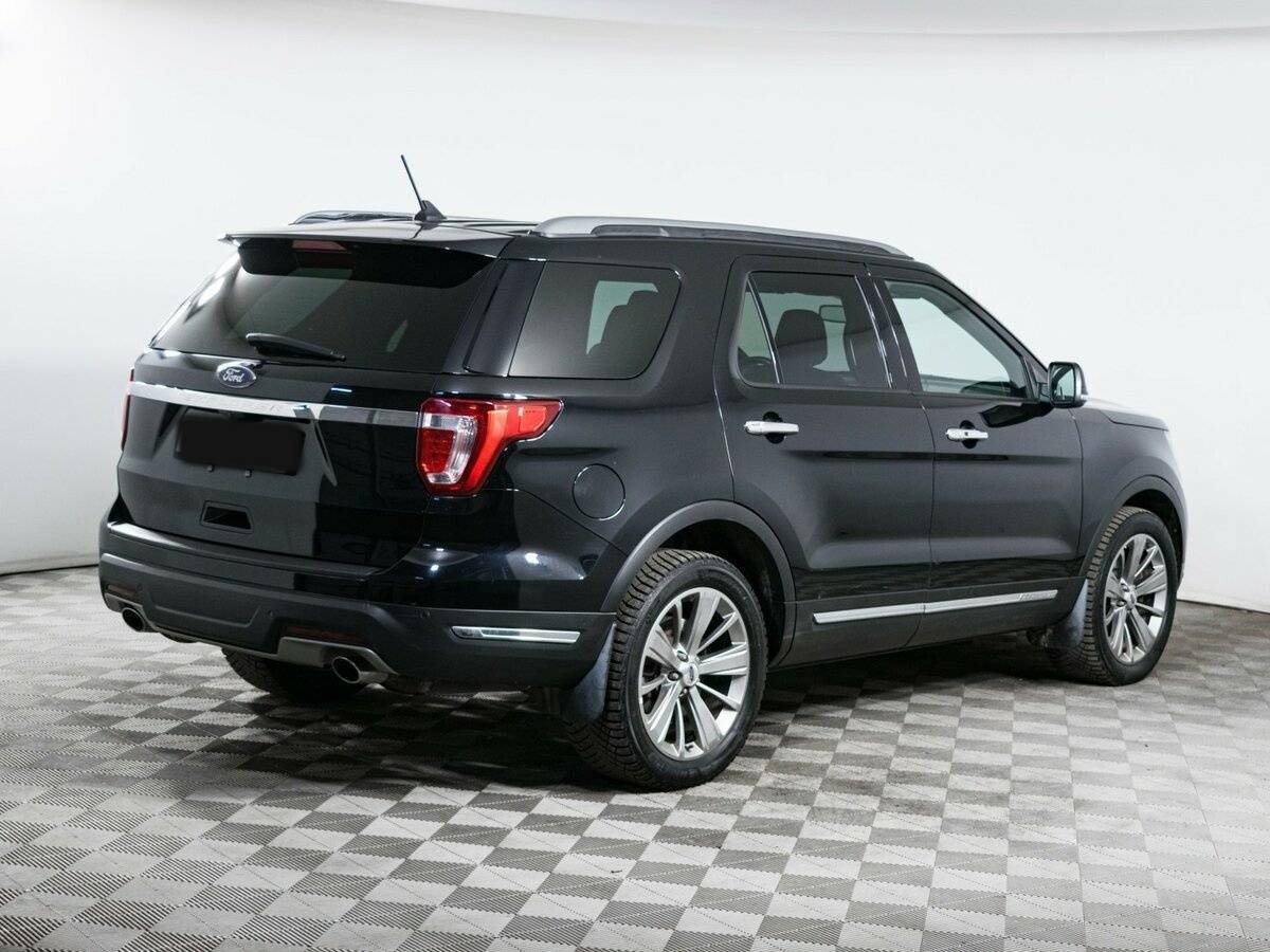 Ford Explorer с пробегом — 2019 год. Фото: #4