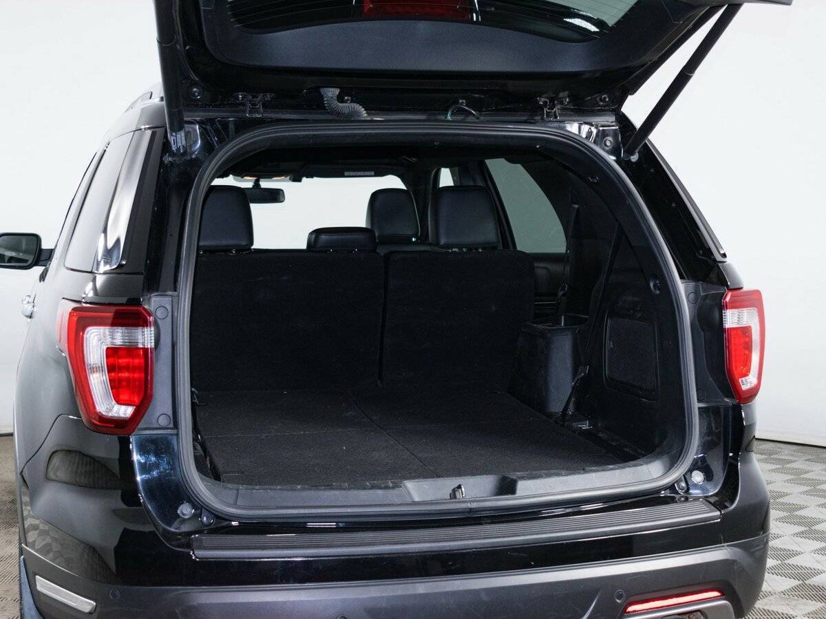 Ford Explorer с пробегом — 2019 год. Фото: #8