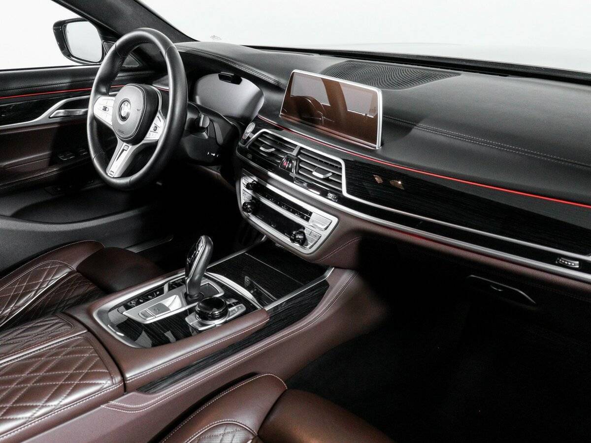 BMW 7 серии с пробегом — 2019 год. Фото: #8