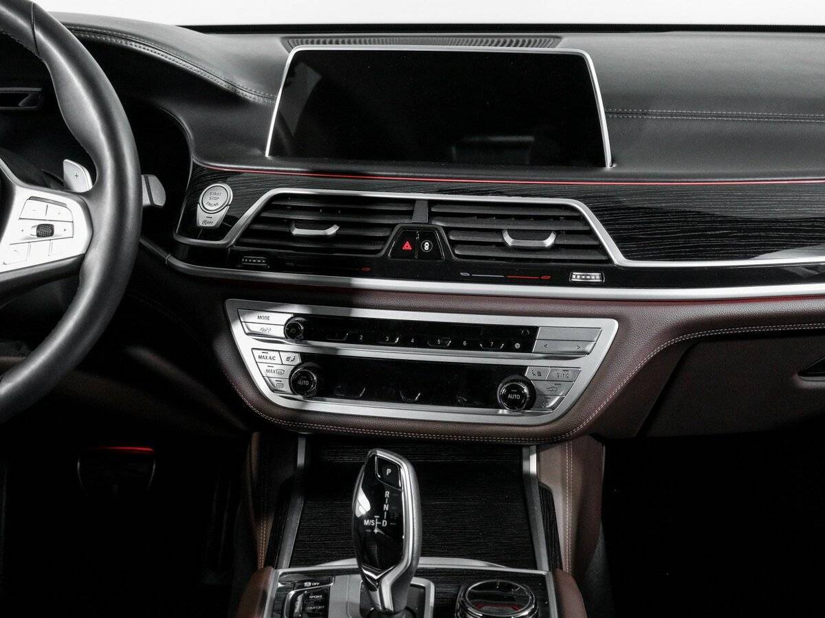 BMW 7 серии с пробегом — 2019 год. Фото: #12