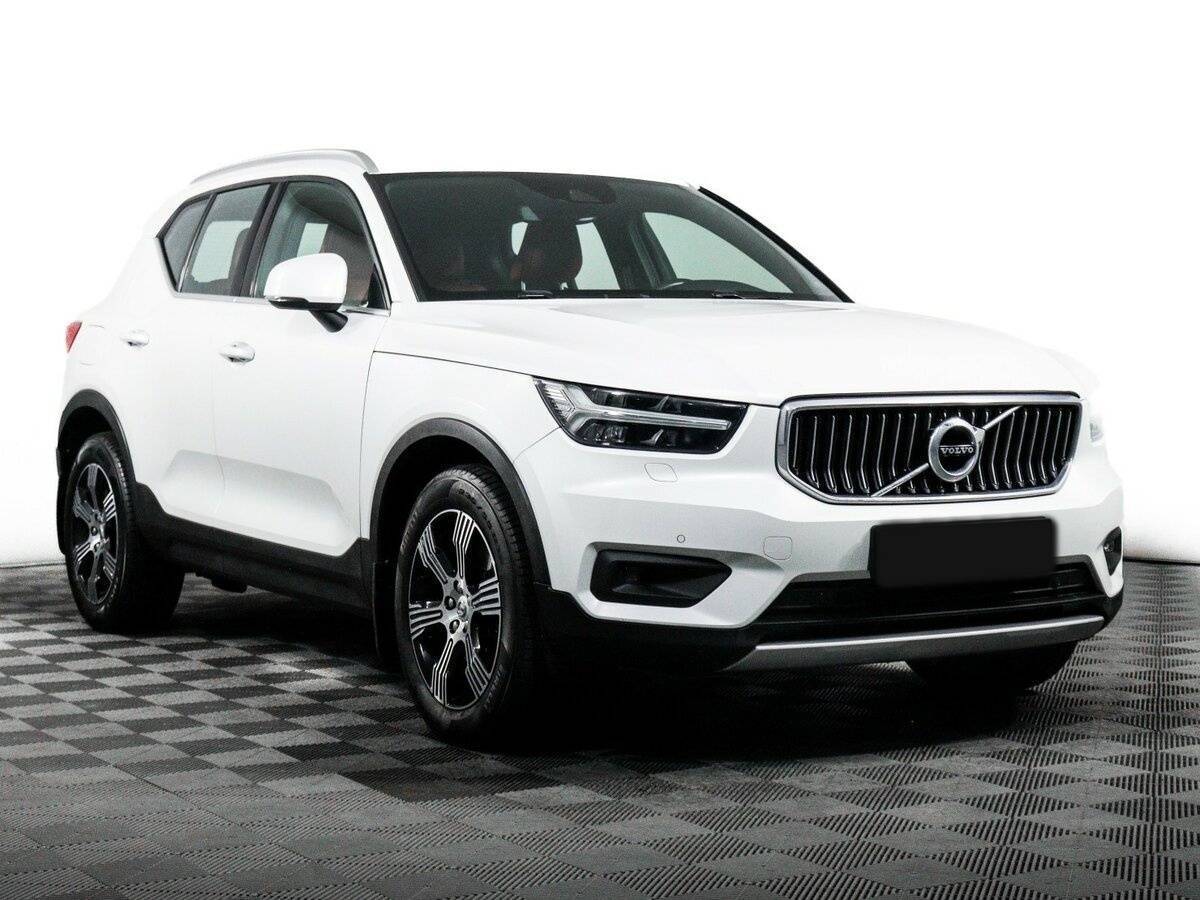 Volvo XC40 с пробегом — 2020 год. Фото: #2