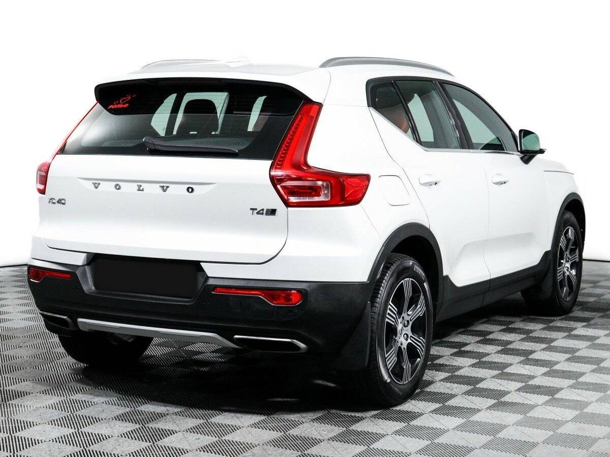 Volvo XC40 с пробегом — 2020 год. Фото: #4